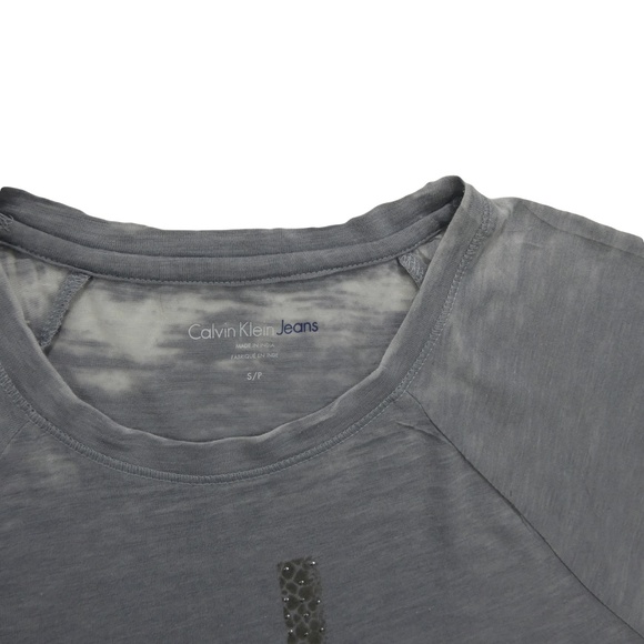 🆕🚺CALVIN KLEIN Distressed Tee - Picture 5 of 5